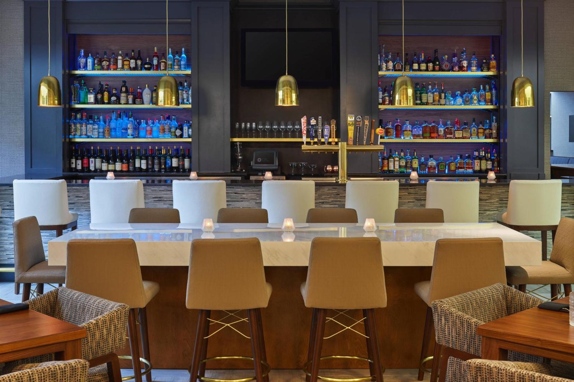 Sheraton Portland Airport Hotel Экстерьер фото